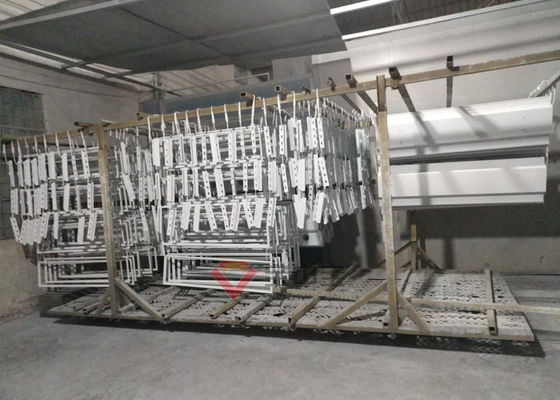 kualitas Troli Untuk Memanggang Bagian Logam Dalam Garis Lapisan Serbuk Hemat Energi Untuk Ruang Kue pabrik